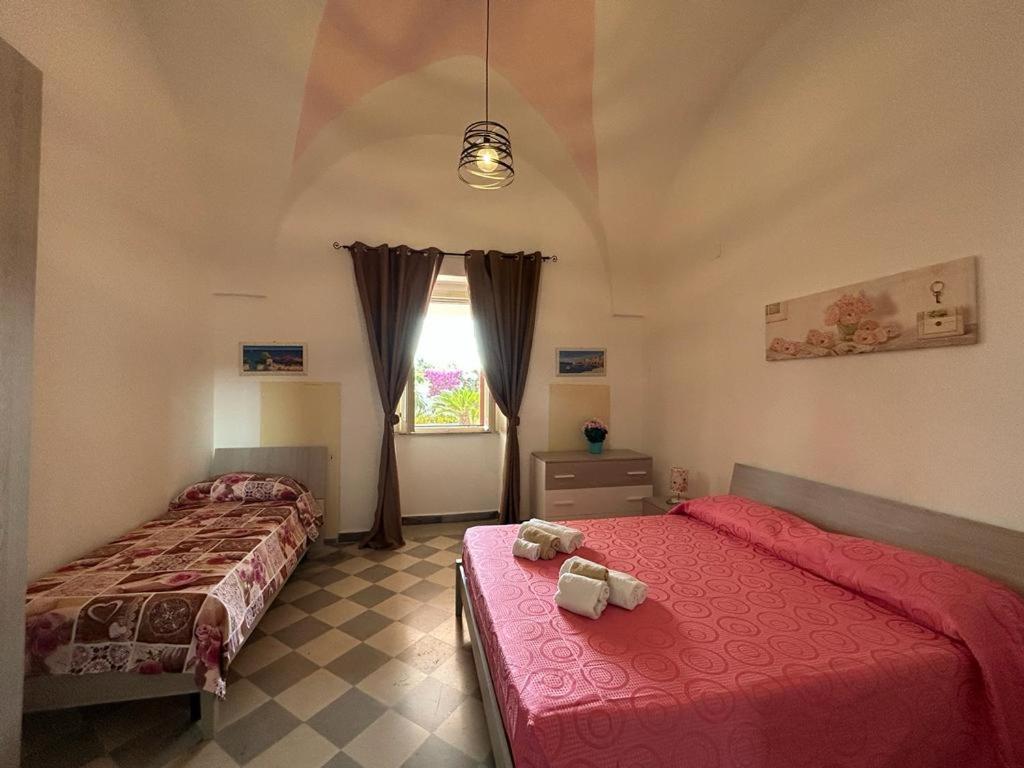 Villa Potenza غالاتوني الغرفة الصورة